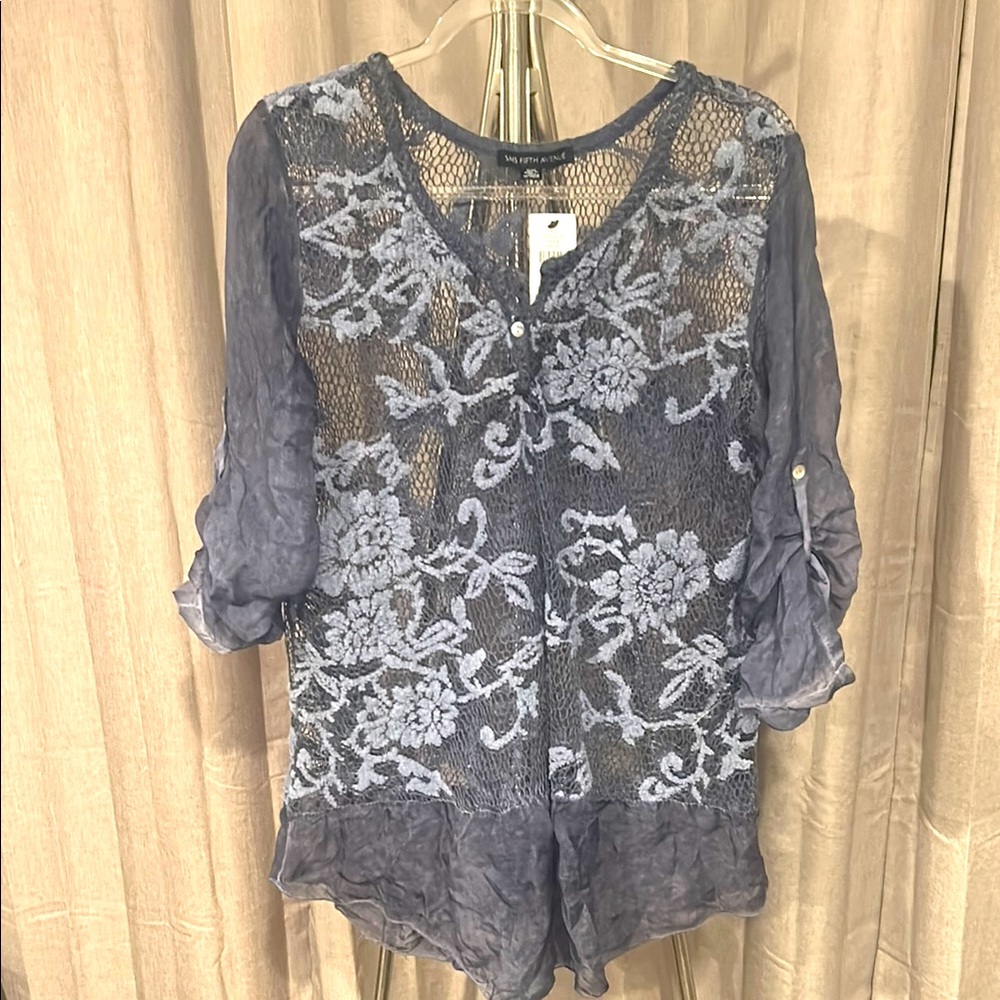 NWT Saks 5th Avenue gray blue blouse Tunic style